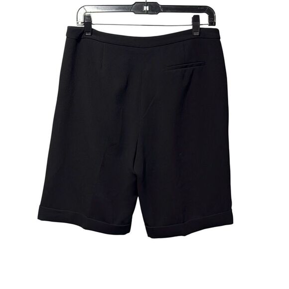 Trouvé high waisted shorts with hem - Picture 1 of 5